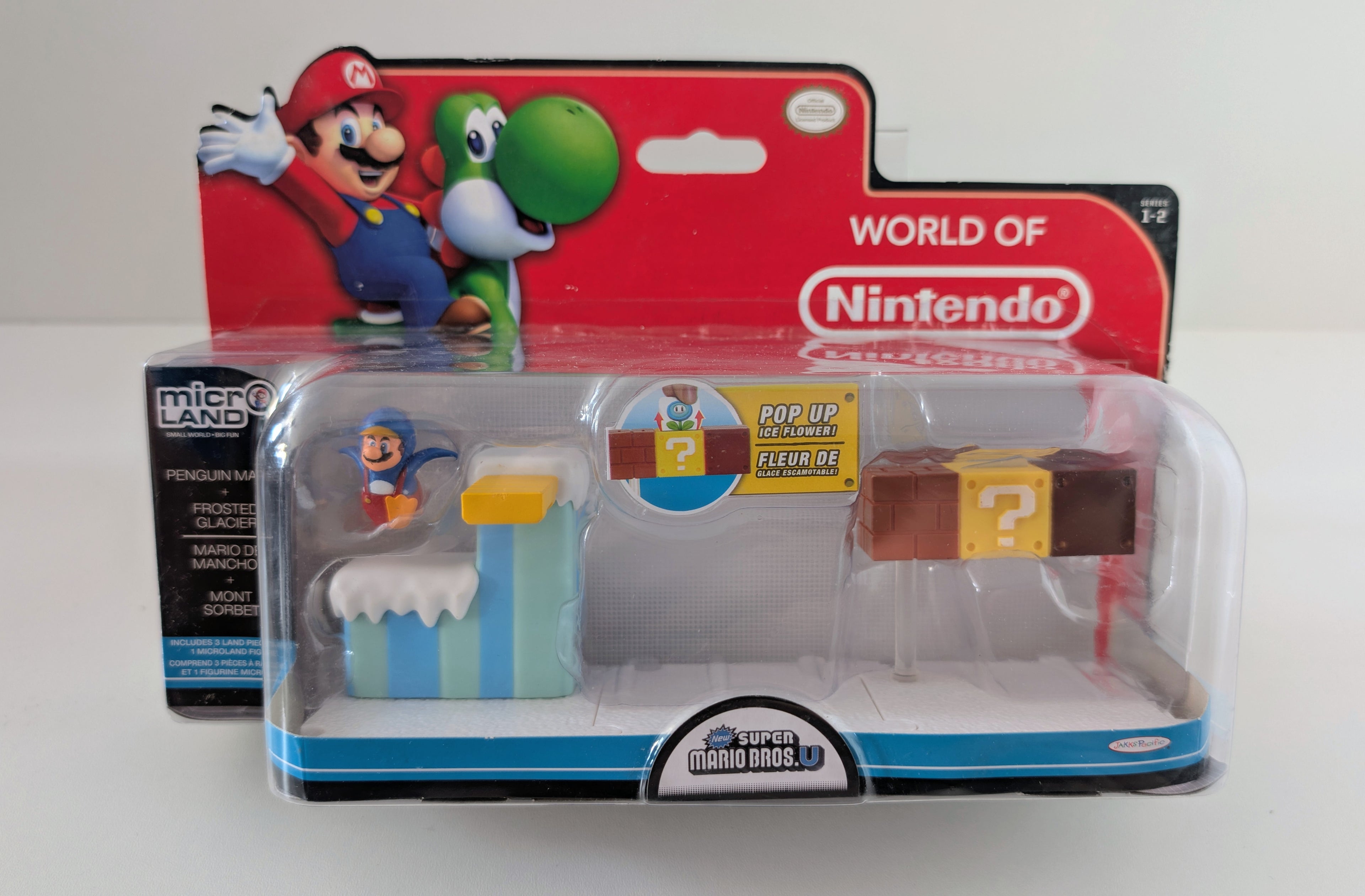World of Nintendo Microland – Penguin Mario Frosted Glacier Playset