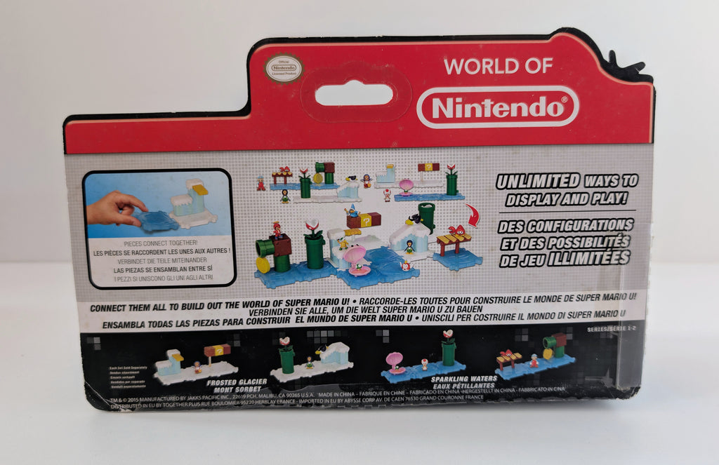 World of Nintendo Microland – Penguin Luigi Frosted Glacier Playset