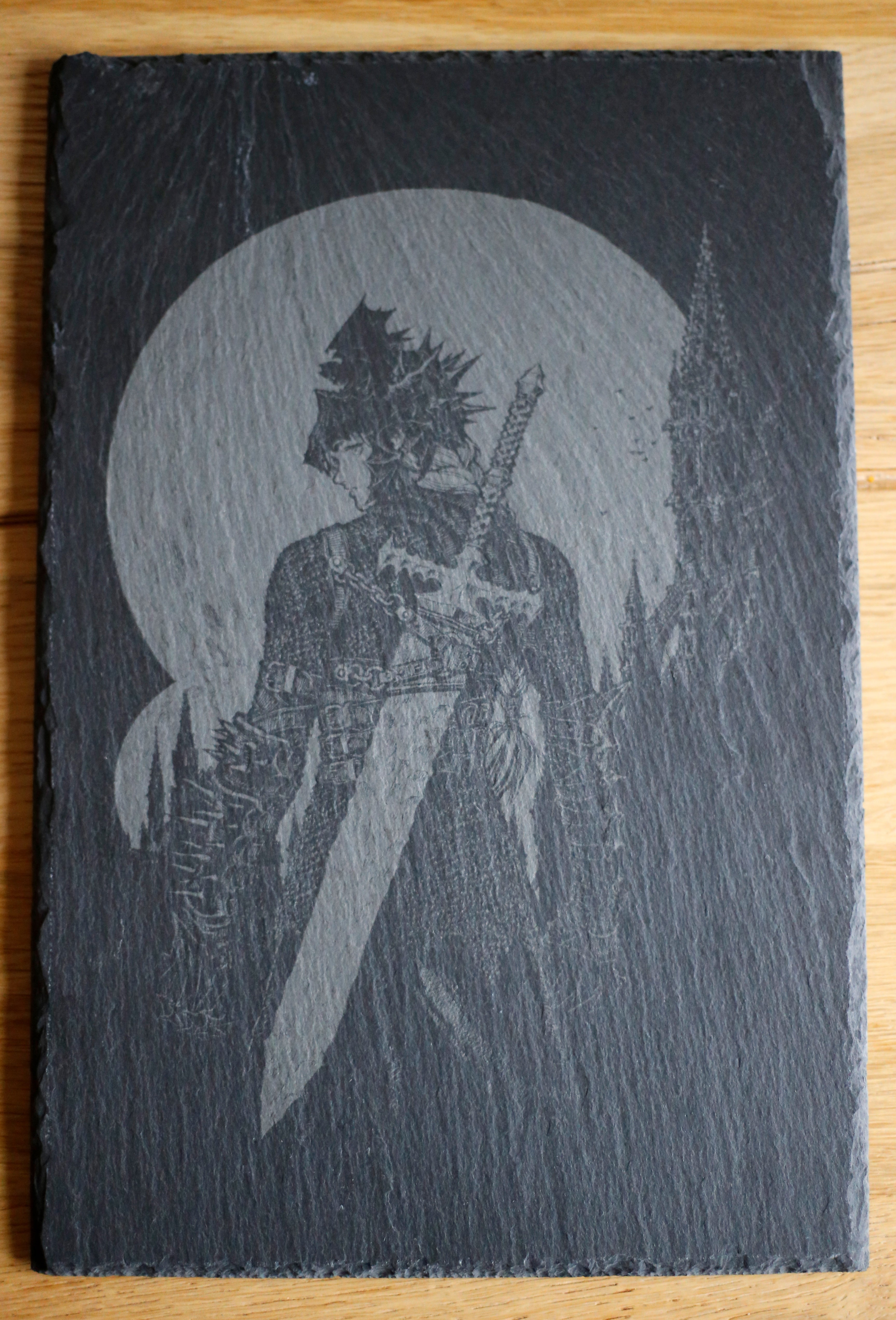 Dark Knight Valkyrie – Schieferplatte Limited Ed. (30 × 20 cm)